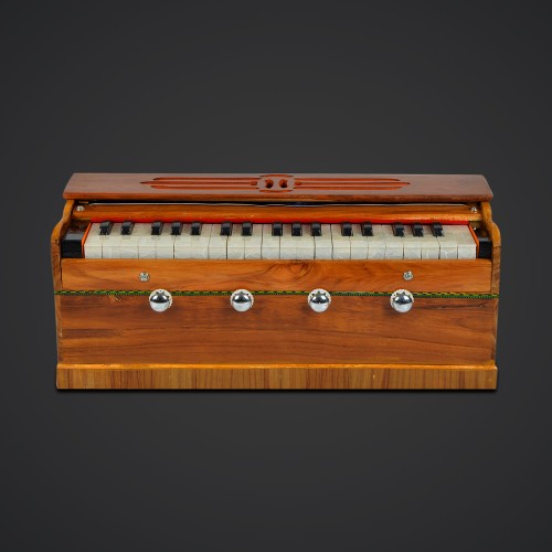 SINGLE REED-TW HARMONIUM